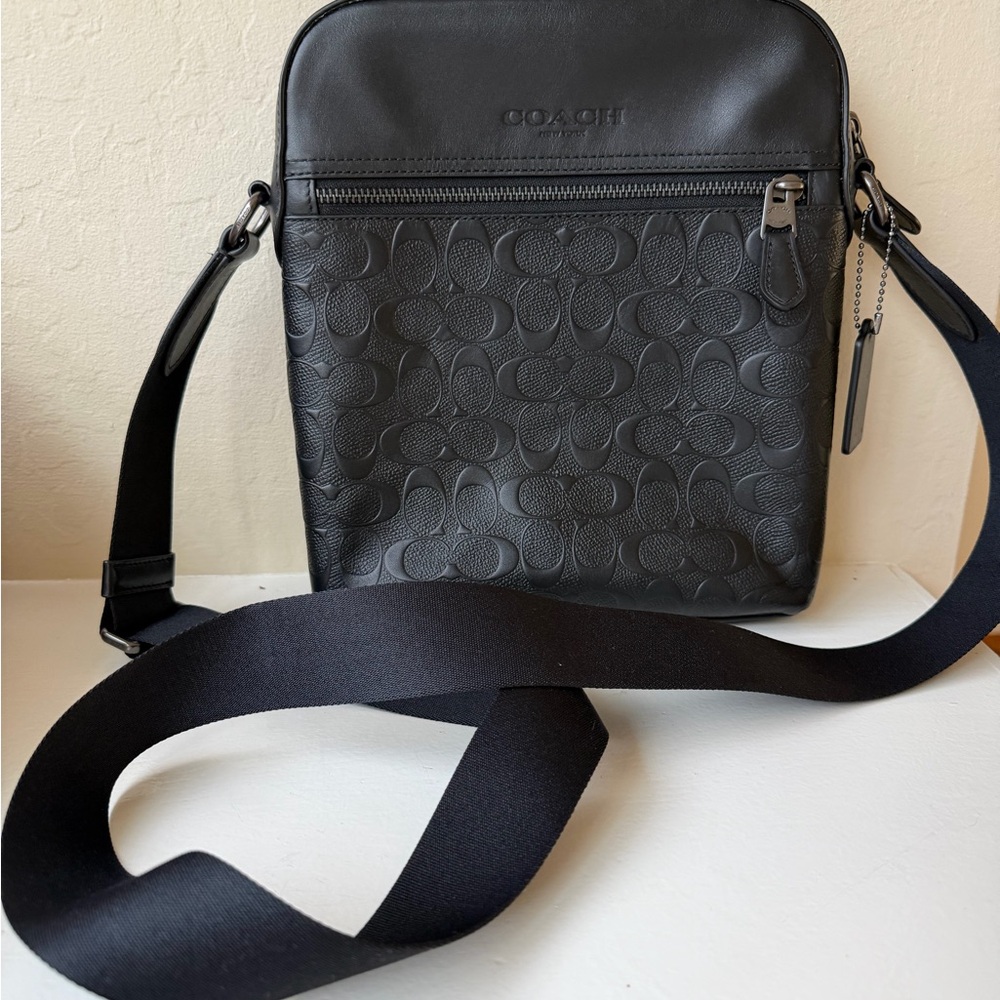 Coach Black Embossed Signature Houston Flight Crossbody Messenger - Picture 2 of 6